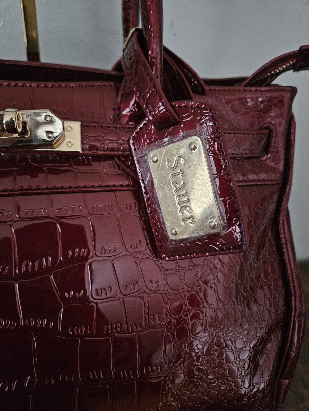 NWOT Stauer Vintage Glam Style Crocodile-Embossed Faux-leather Satchel Handhag. - Picture 3 of 12